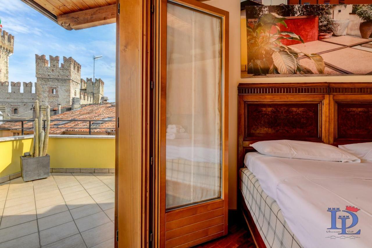 Desenzanoloft Official Partner Marriott Homes & Villas -Penthouse Never Say Never Sirmione Castle View Экстерьер фото