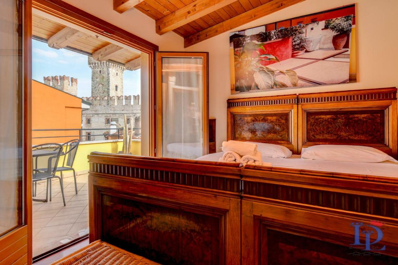 Desenzanoloft Official Partner Marriott Homes & Villas -Penthouse Never Say Never Sirmione Castle View Экстерьер фото