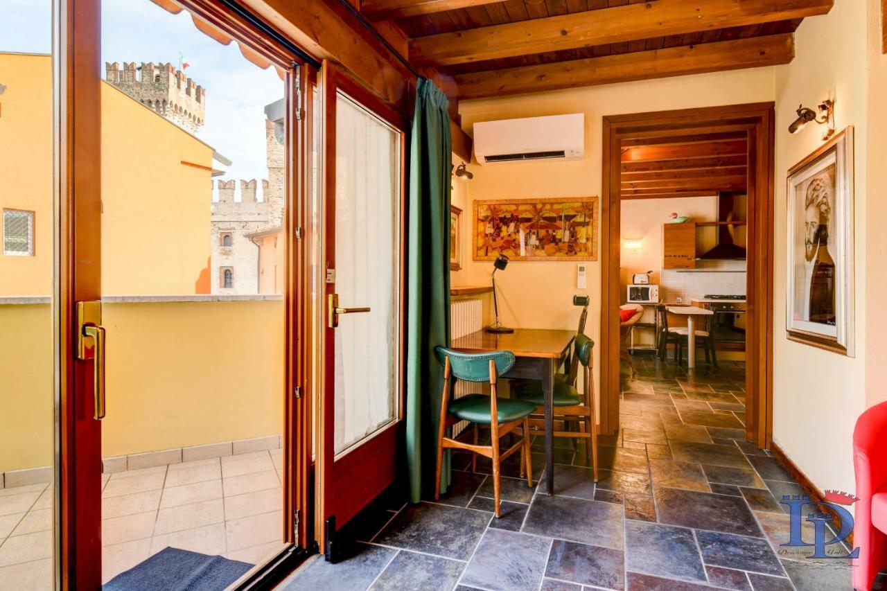 Desenzanoloft Official Partner Marriott Homes & Villas -Penthouse Never Say Never Sirmione Castle View Экстерьер фото